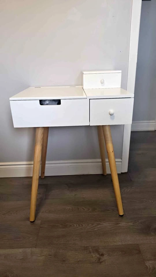 White Flip-Top Vanity Desk with Wooden Legs