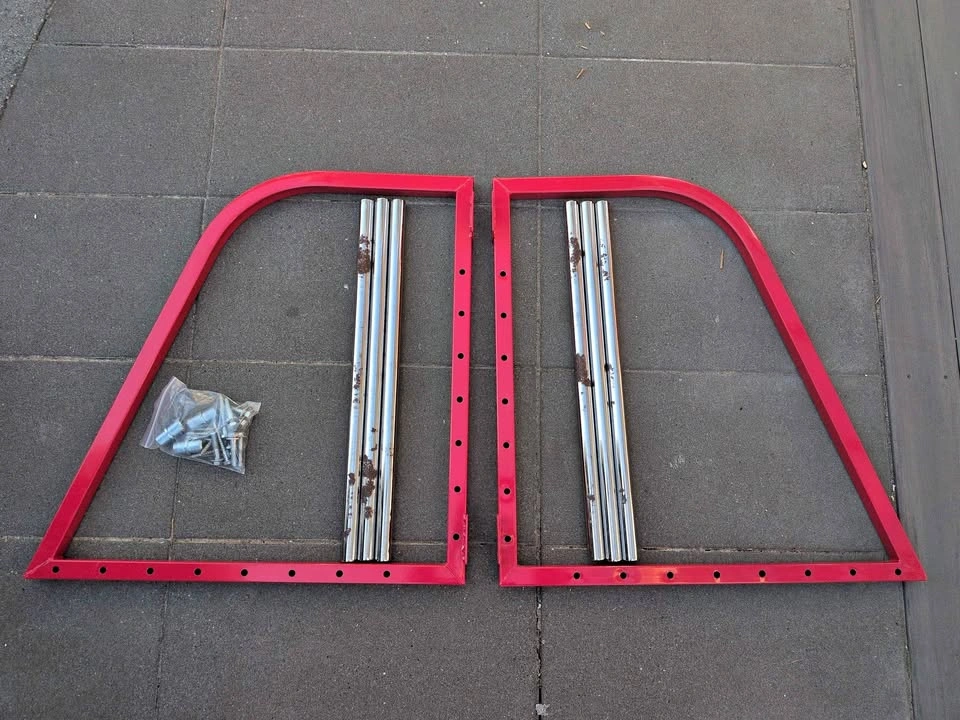 MotoMaster Tire Rack