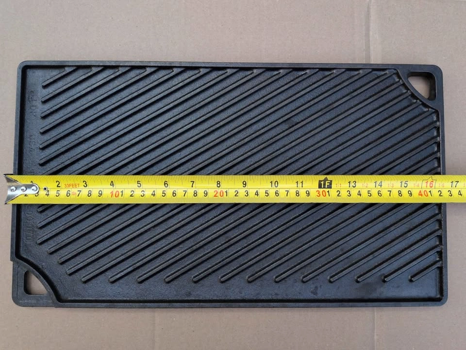 Lodge LDP Reversible Cast Iron Griddle - photo 3