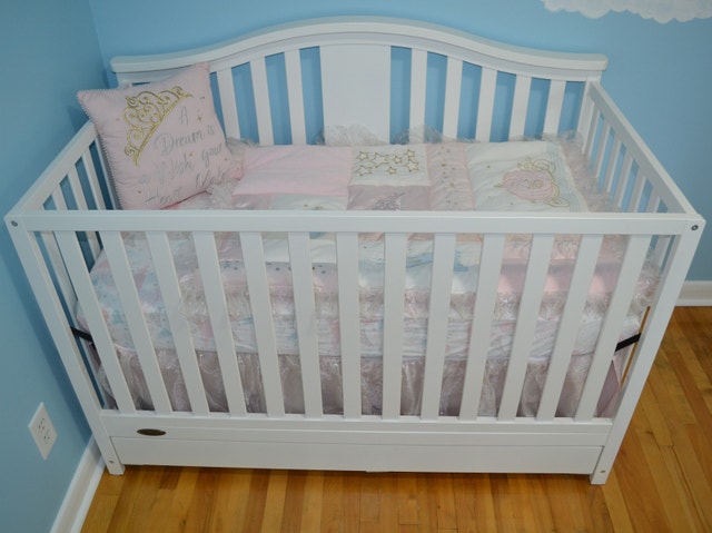 Disney Cinderella 4 Piece Bedding Fits Both Crib & Toddler Beds - photo 2