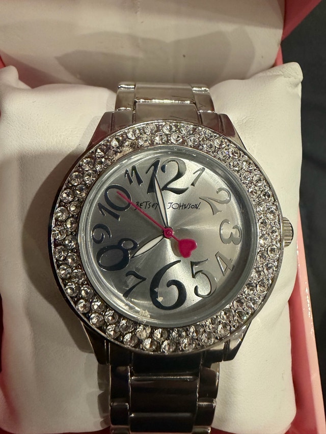 Betsey Johnson Watch - photo 3