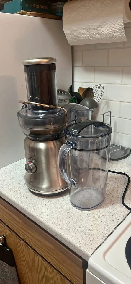 Breville Juicer