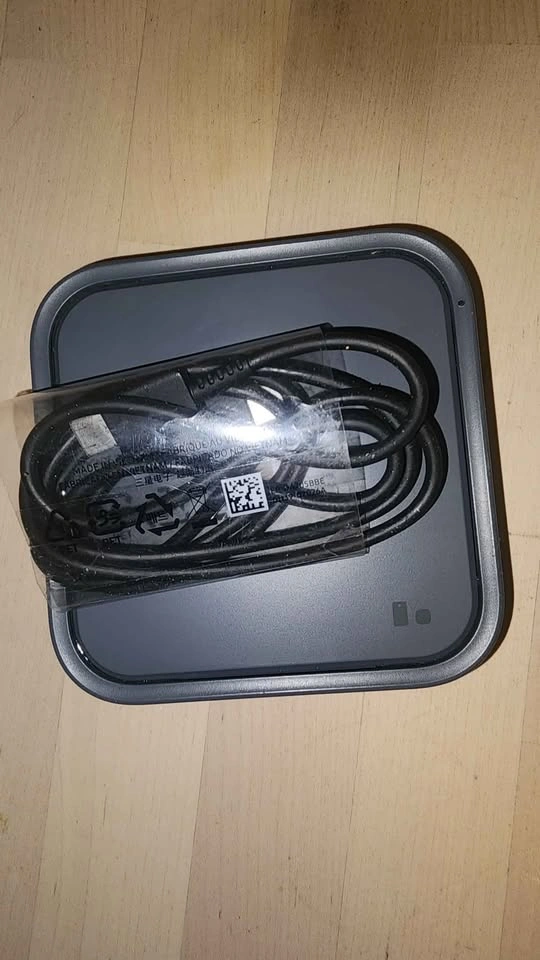 Wireless charger - photo 3