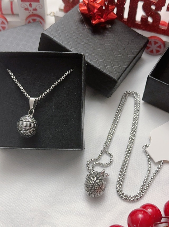 Basketball Pendant Necklace - photo 4