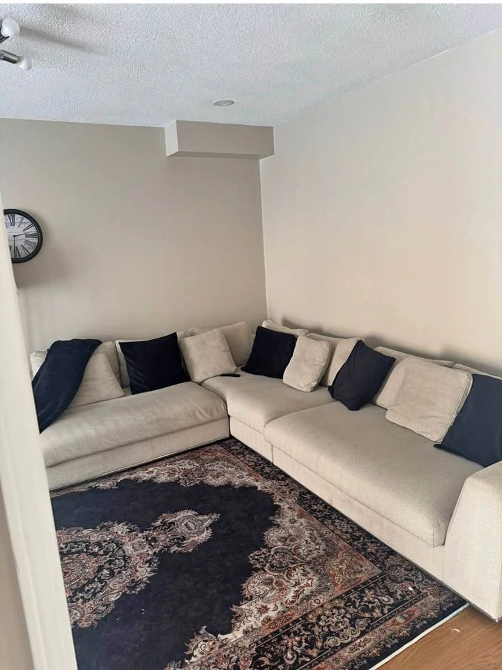 Structube Modern Cream L-Shaped Sectional Sofa