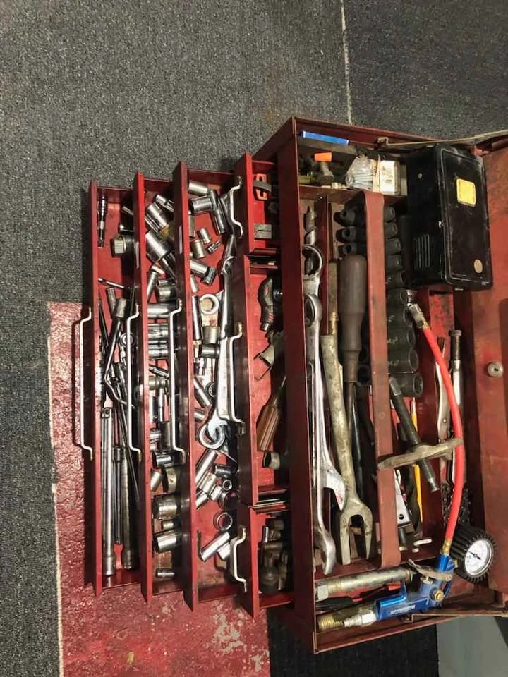 toolbox with assorted tools - photo 2