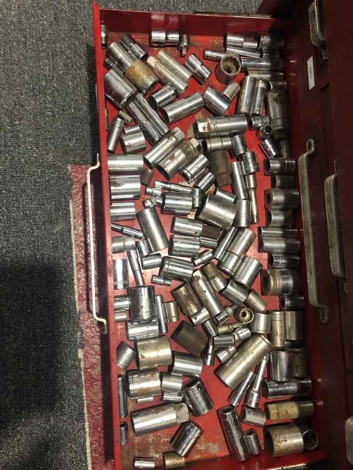 toolbox with assorted tools - photo 5