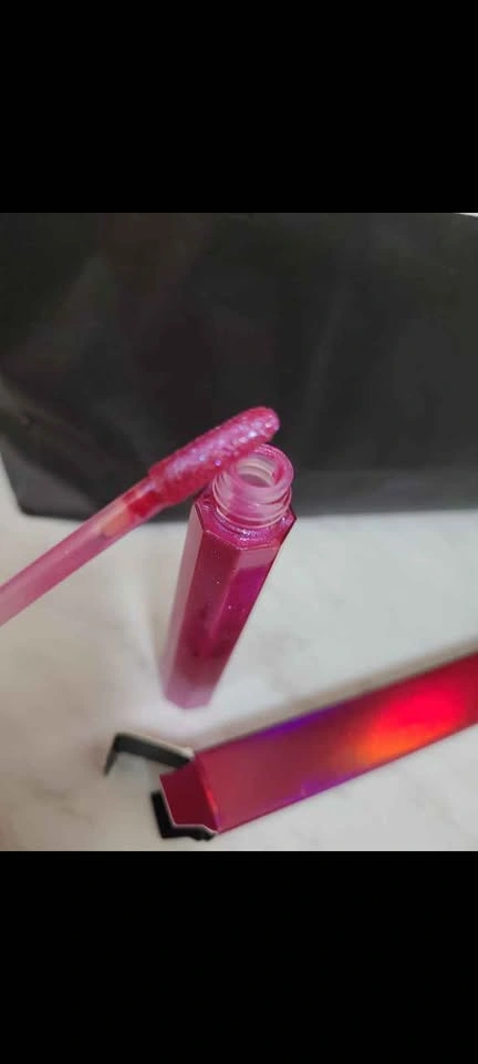 Fenty Beauty Cosmic Gloss Lip Glitter - Plutonic Relationship - photo 3