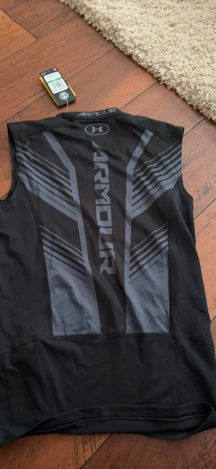 Under Armour sleeveless compression men’s lg heat gear - photo 2