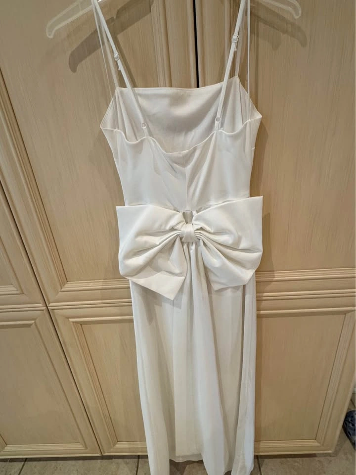 Peek Inside White Cowl Neck Maxi Dress with Back Bow Size S - photo 5