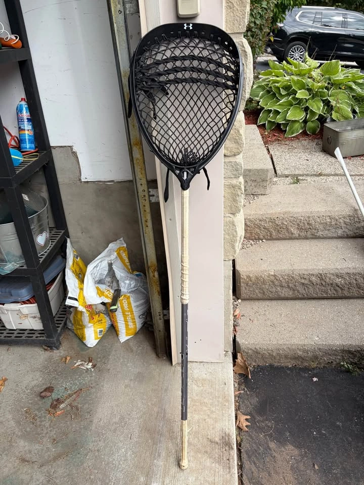 Under Armour Lacrosse Goalie Stick NLL used - photo 2