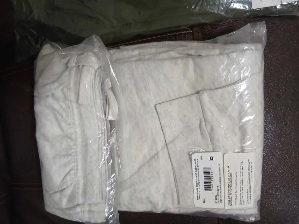 Men's Hanes joggers - photo 3