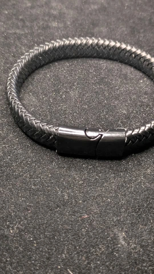 Brand New Black Braided Leather Bracelet - photo 4
