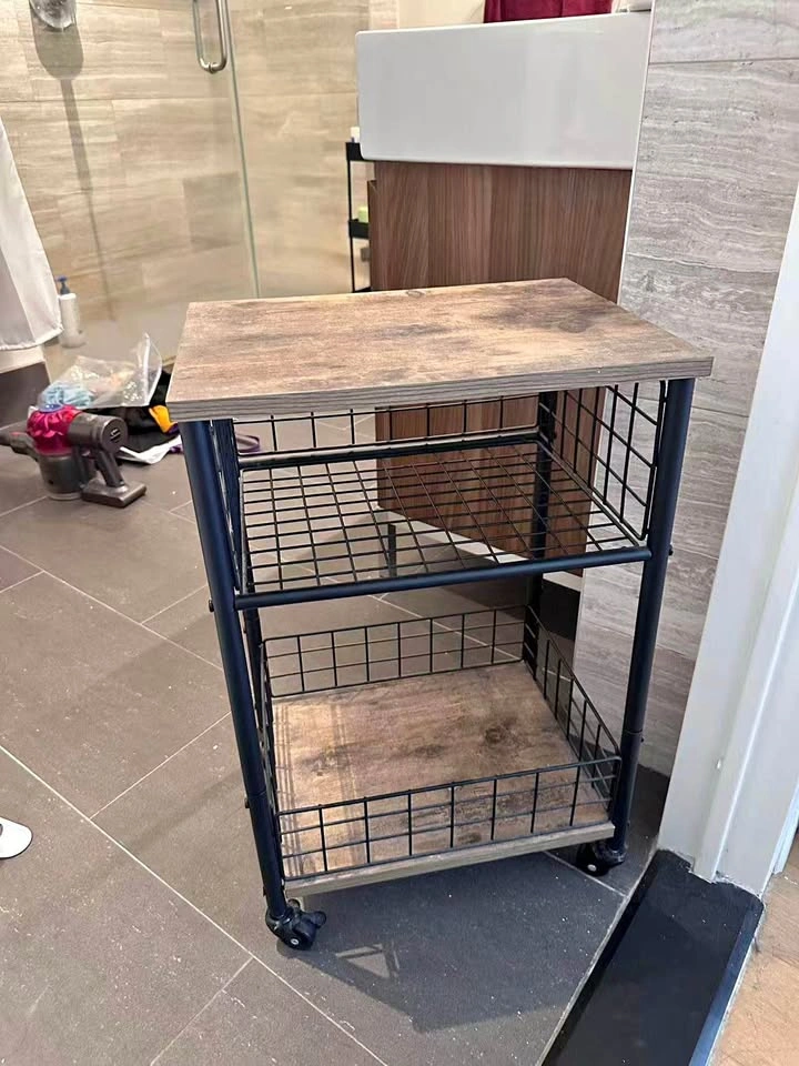 Side table with wheels