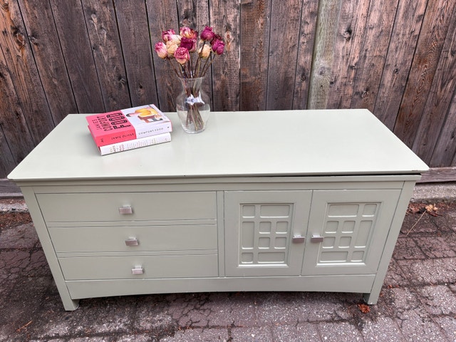 Refinished Vintage Cedar Chest / Sage green storage bench