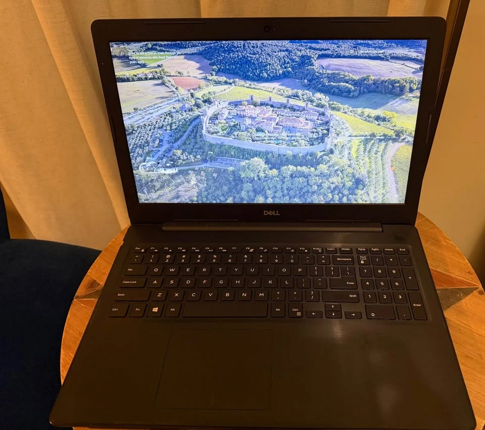 Dell inspiron Laptop – 15.6" Touchscreen - photo 2