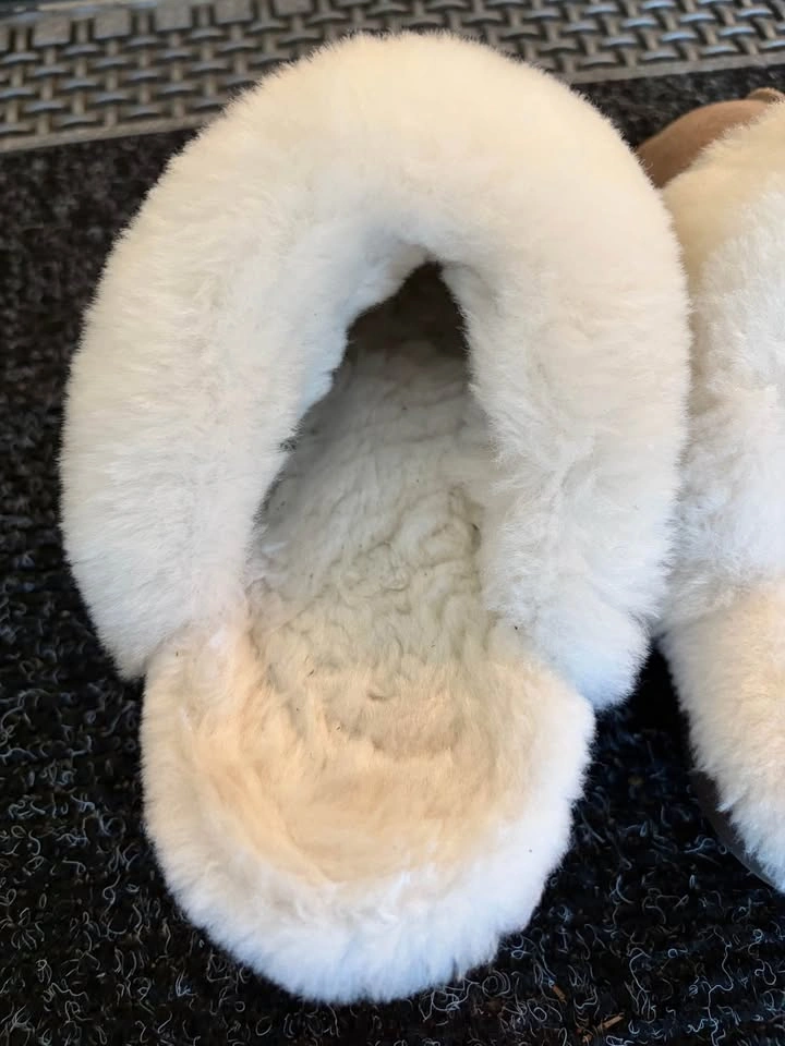 Costco nuknuk fur slippers - photo 3