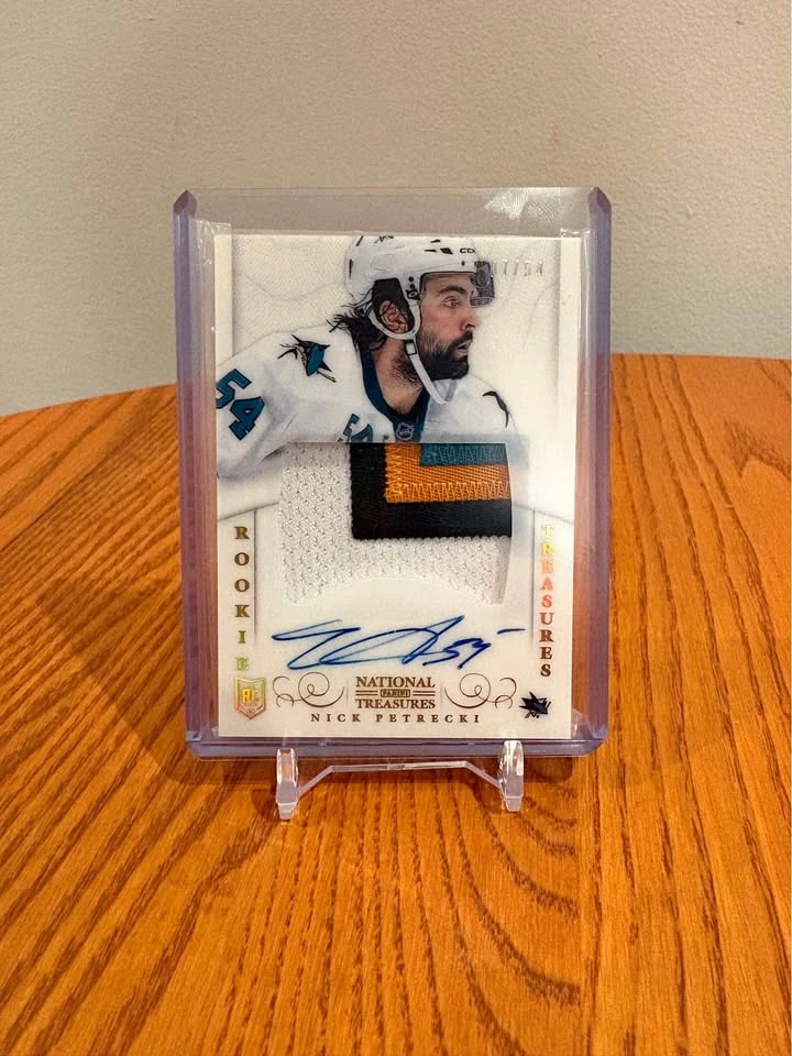 Nick petrecki rookie auto patch /54