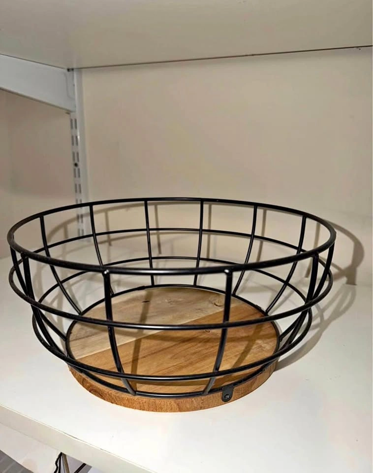 THRESHOLD WOOD WIRED FRUIT BASKET