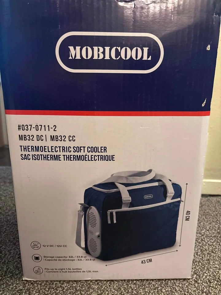 Mobicool MB32 DC Thermoelectric Soft Cooler - photo 2