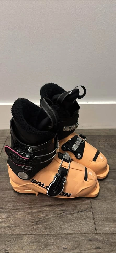 Salomon Kids Ski Boots - photo 2