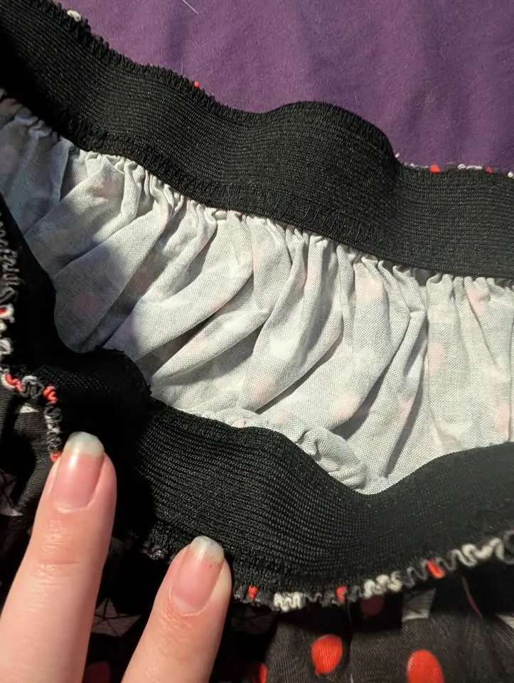 (one of a kind) Pennywise/IT Pin-Up Style Skirt image indicator(3)