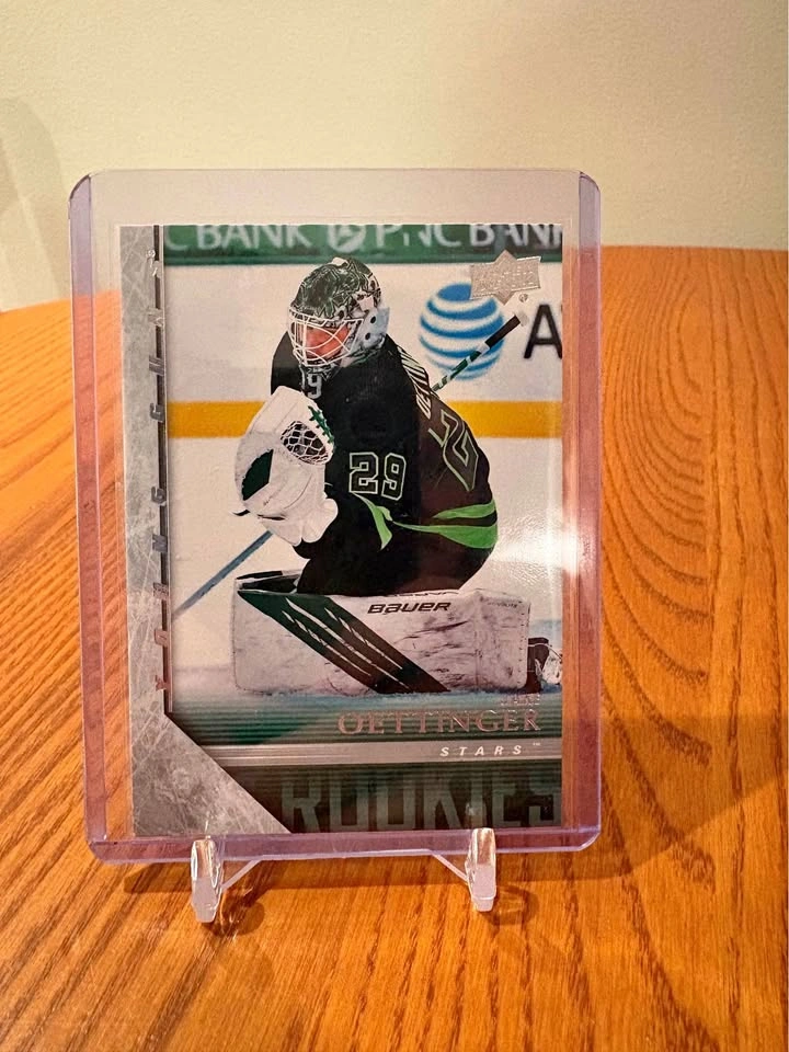 Jake Oettinger YG Rookie