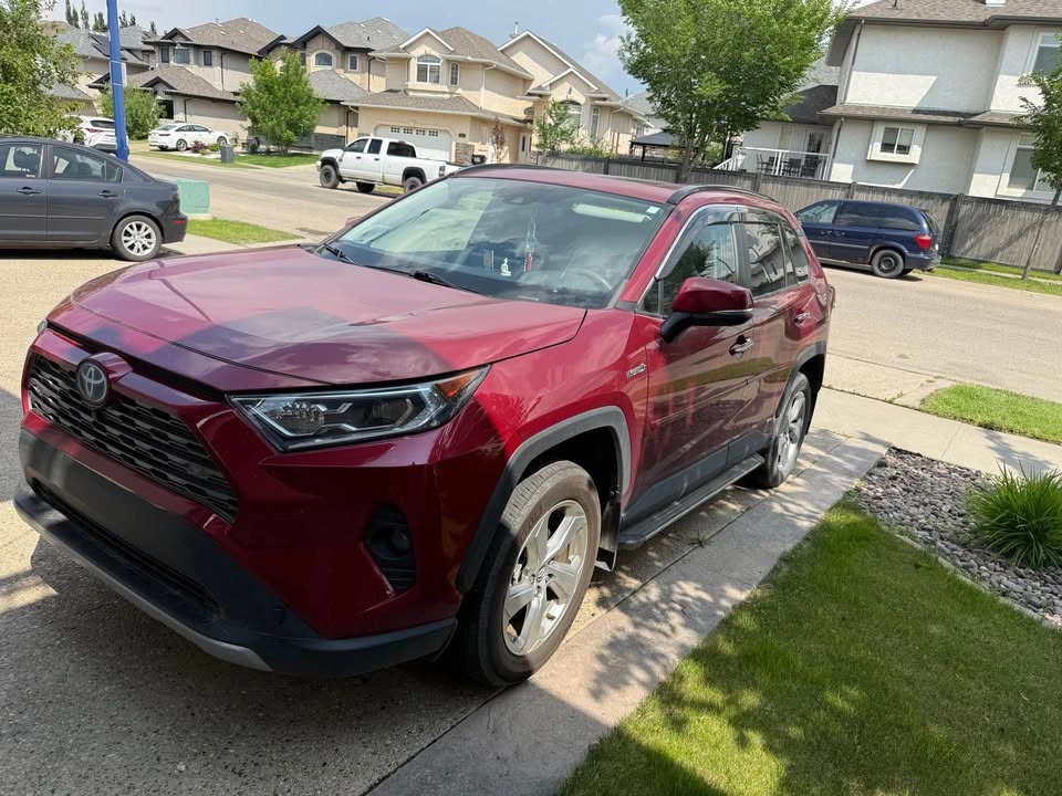 2020 Toyota RAV4 Hybrid - photo 3