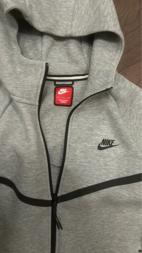Xsmall - small nike tech fleece - photo 2