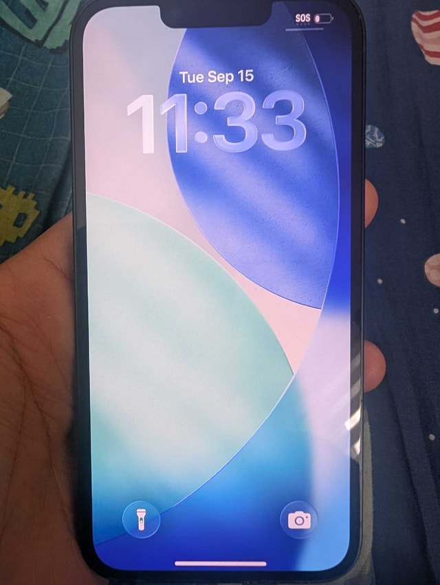 iPhone 13 - 128gb - 100% battery health