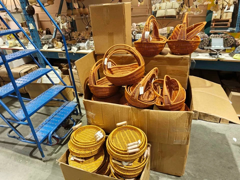 Woven Wicker Baskets - Various Styles - photo 2