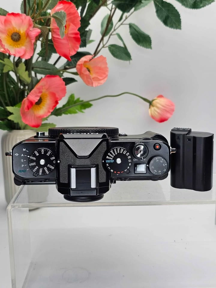 Nikon zf stone Gray body exc condition [READ] - photo 4