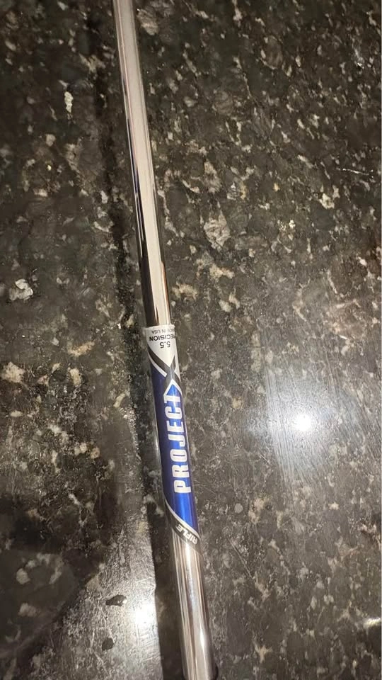Titleist 620MB 8 iron - photo 3