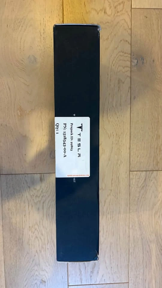 Tesla Model 3 Carbon Fiber Wheel Cap Kit - photo 3