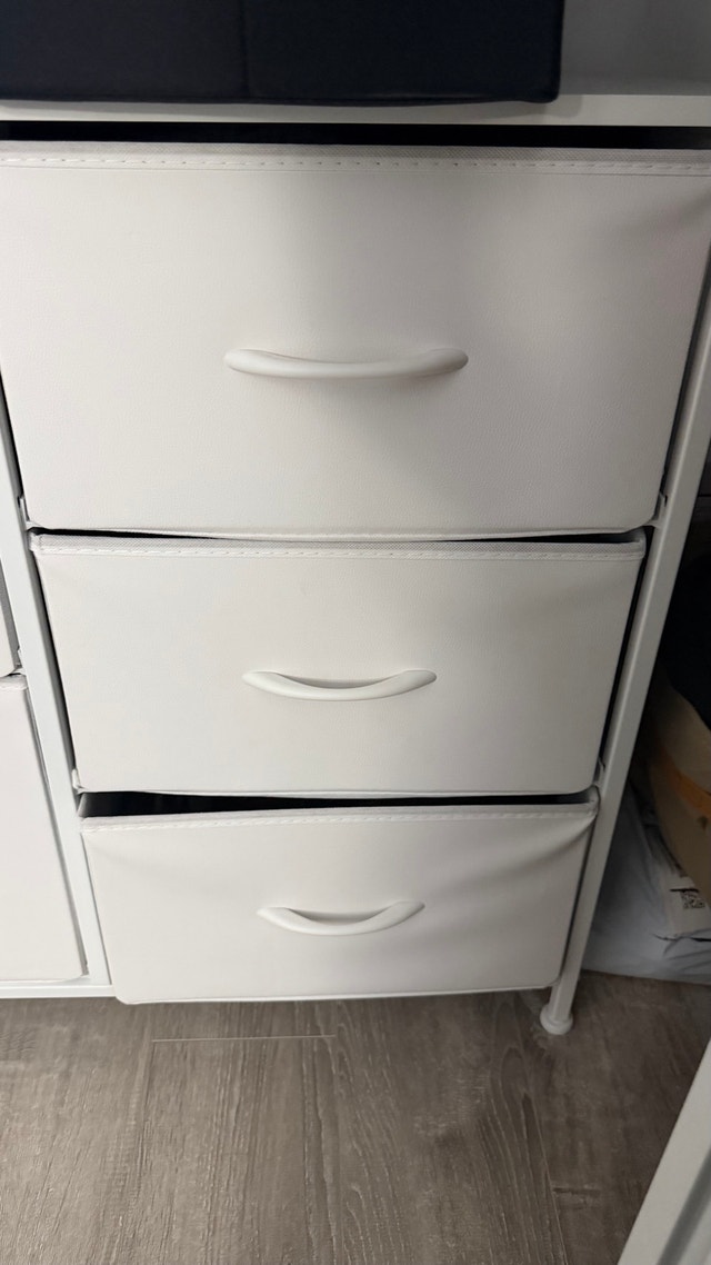 White 5-Drawer Fabric Storage Dresser - photo 3