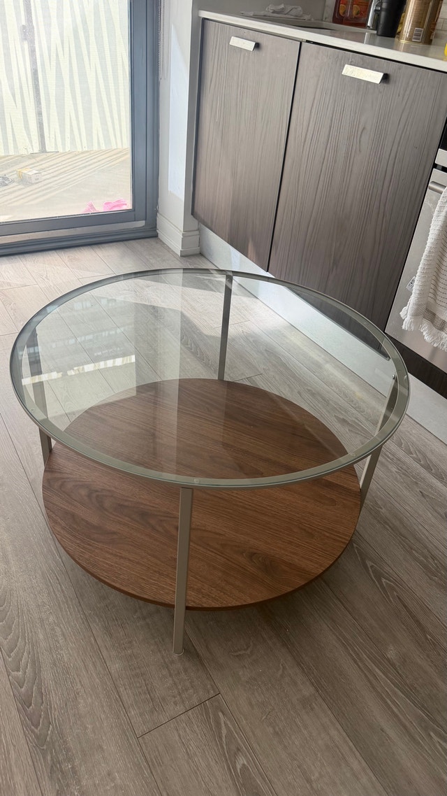 IKEA VITTSJÖ Coffee Table