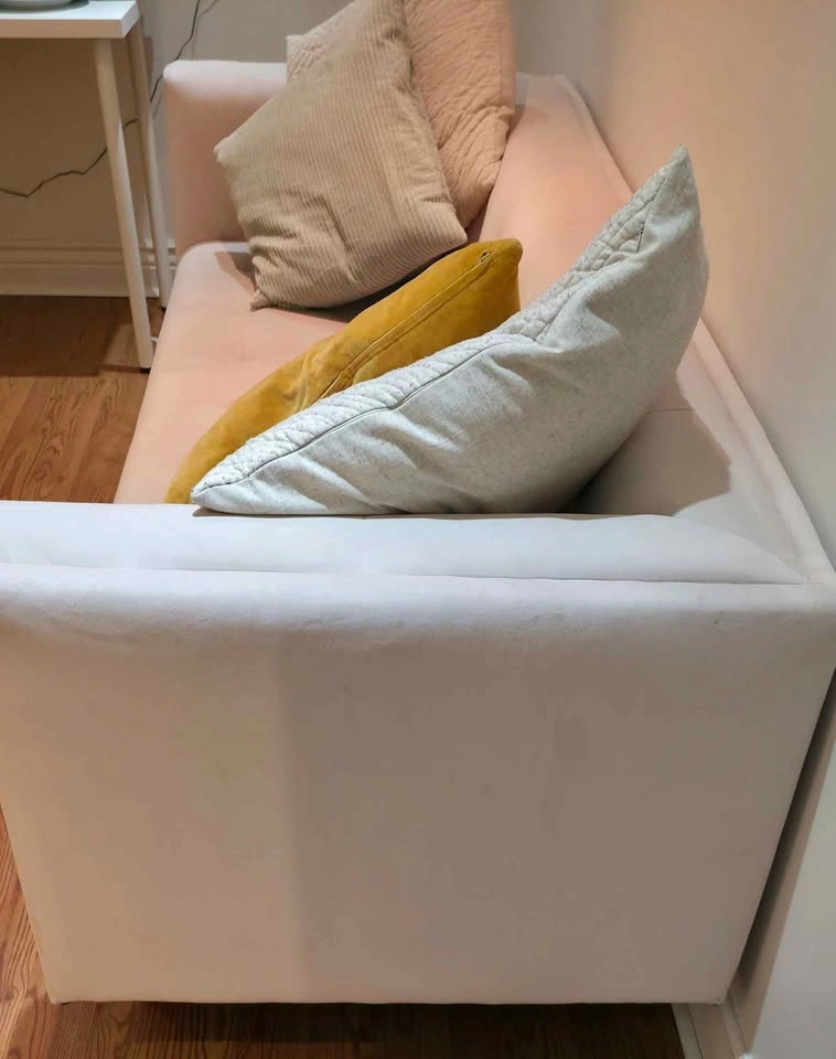 Mid-Century Modern Tufted Sofa / Couch – Light Pink Velvet - photo 4