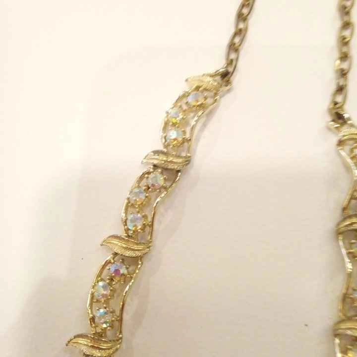 Vintage Gold Tone Aurora Borealis Necklace Signed Coro - photo 3