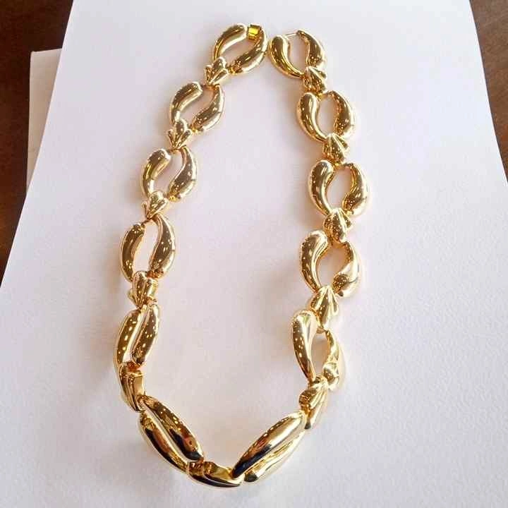 Beautiful Vintage Gold Plated Statement Necklace