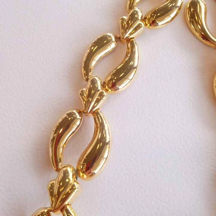 Beautiful Vintage Gold Plated Statement Necklace - photo 5