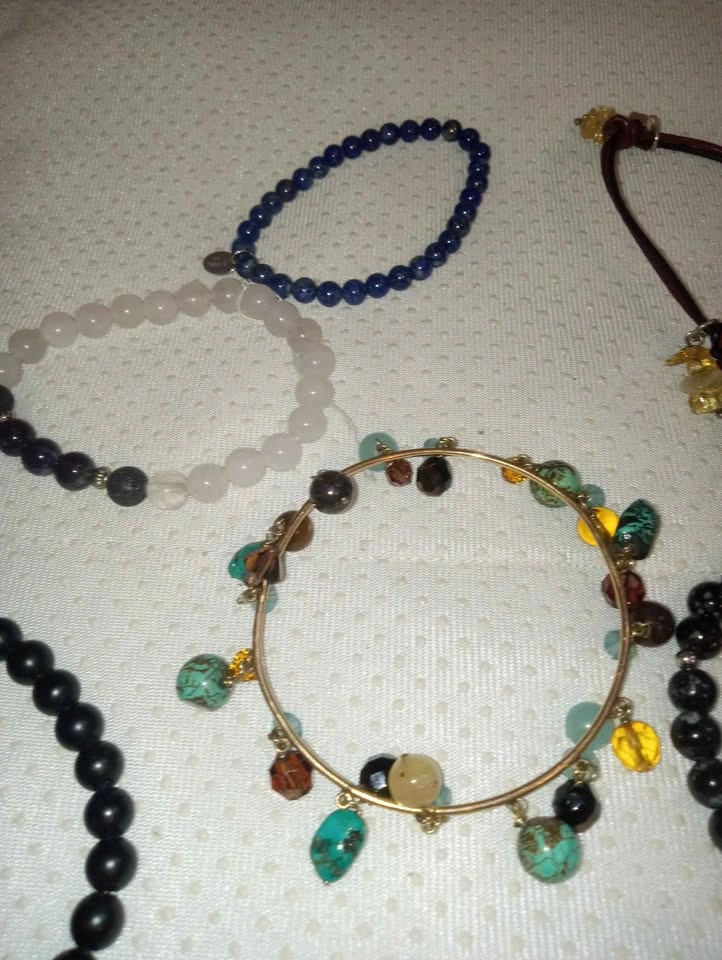 Pre-owned Bracelets $5 Each or $25 All, in GUC - photo 5