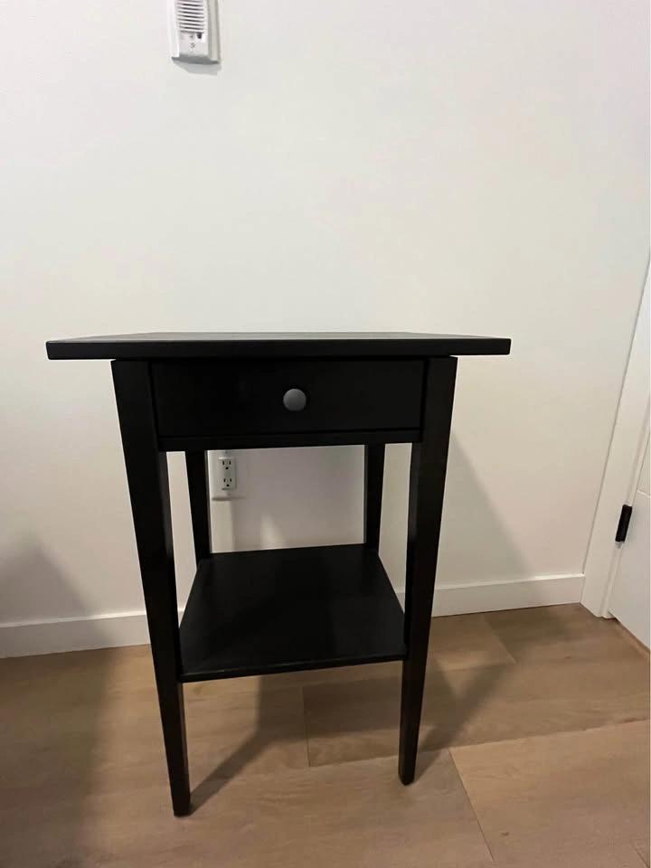 Nightstands - set of 2 - photo 3