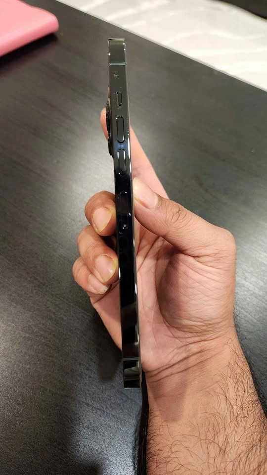 Apple iPhone 13 Pro Max - photo 3