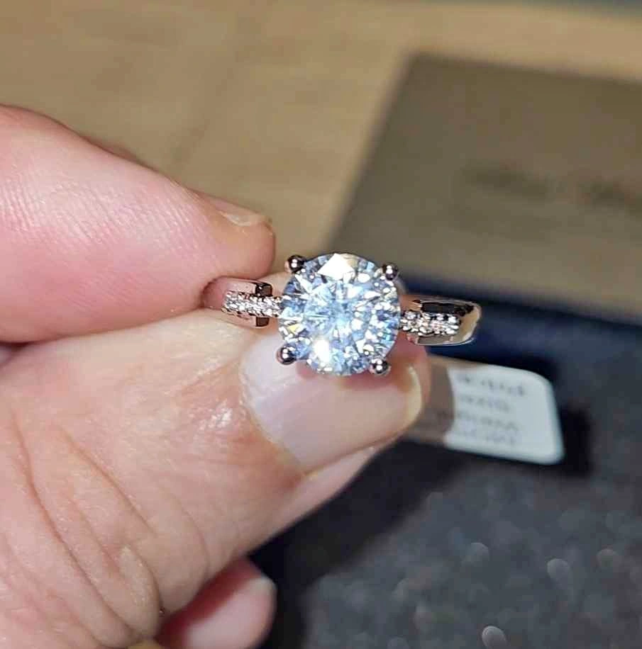 2.0ct Moissanite Ring