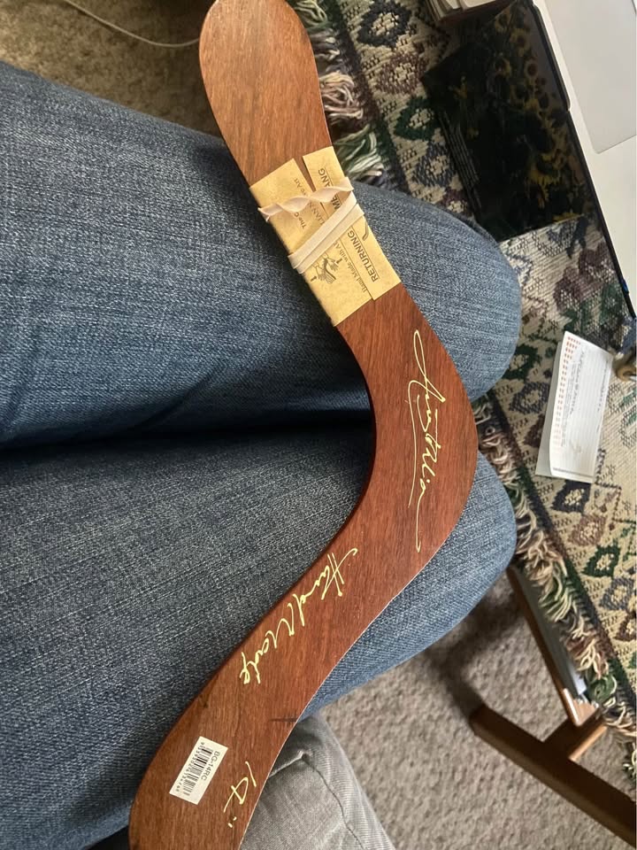 14” hand painted and signed boomerang - photo 2