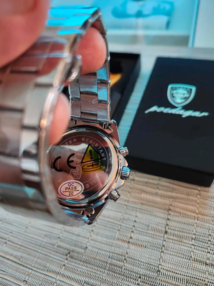 Poedegar Chronograph Watch - photo 4