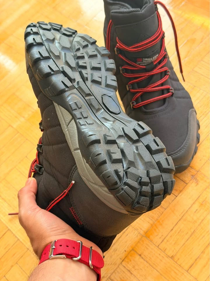 Waterproof Winter Hiking Boots – 3M Thinsulate, Size 9 – New - photo 3