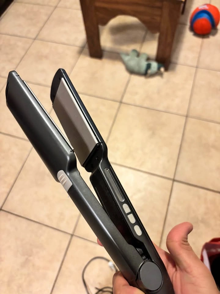 InfinitiPro by Conair Hair Straightener - photo 2