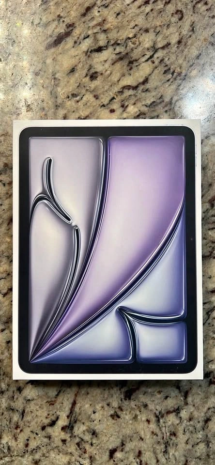 iPad Air 11-inch M4 chip with Wifi - Sealed Box