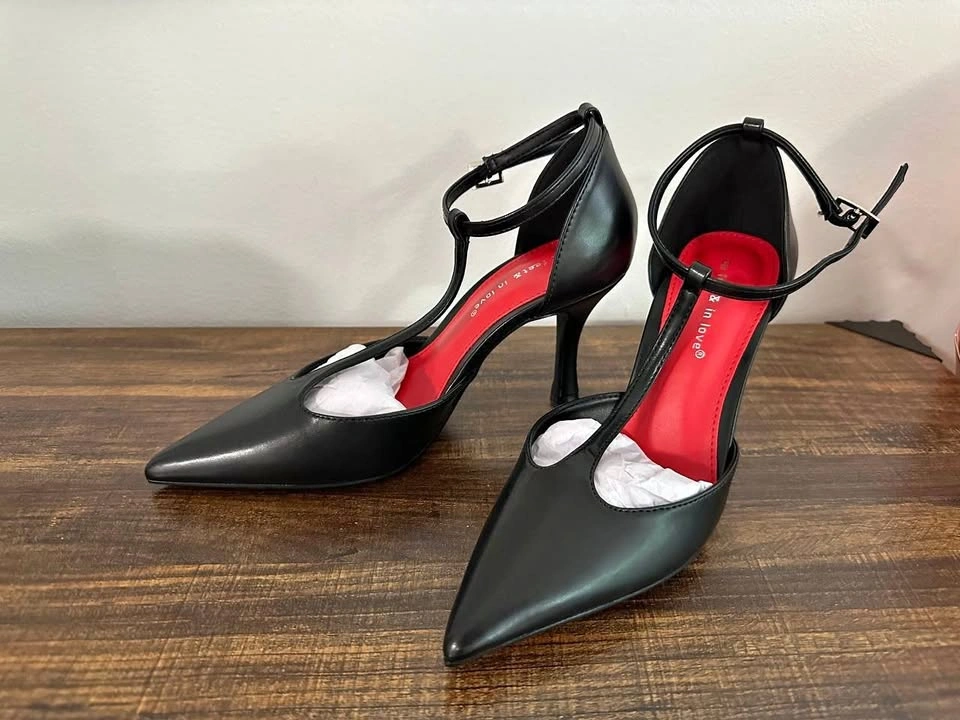 Black Pointed Toe Heels - T-Strap Stiletto Pumps - Size 6 - NEW